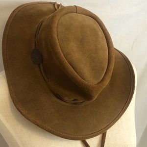 Selke Suede Bush Hat: authentic New Zealand
